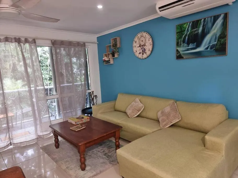 Your Coral Coast Resort Inn Palm Cove Apartment